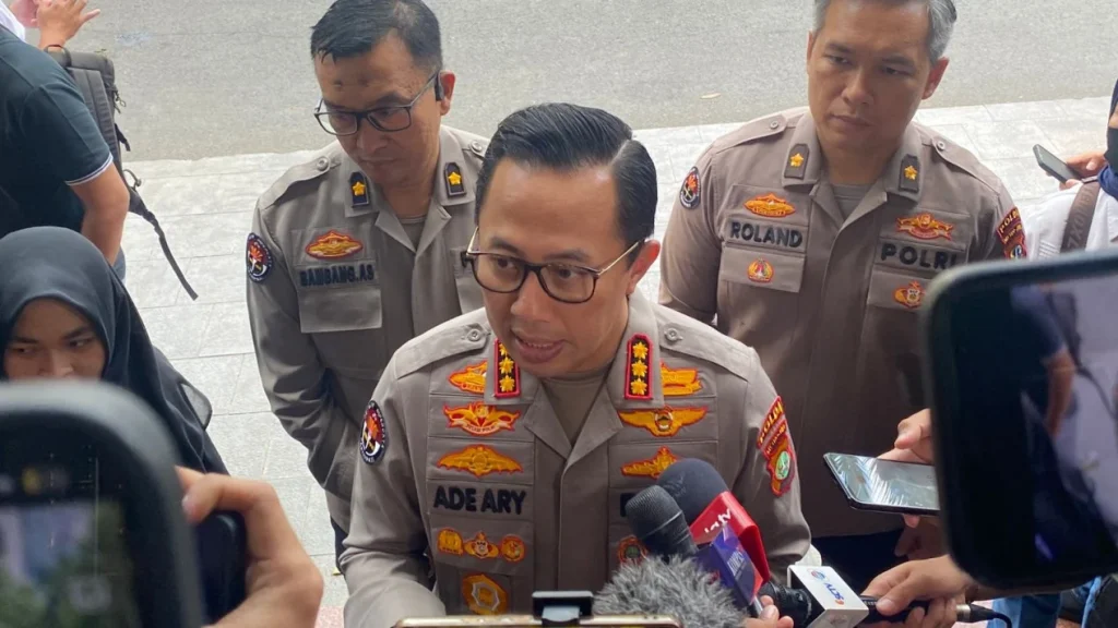 Polda Metro Jaya Periksa Saksi Kebakaran Glodok Plaza