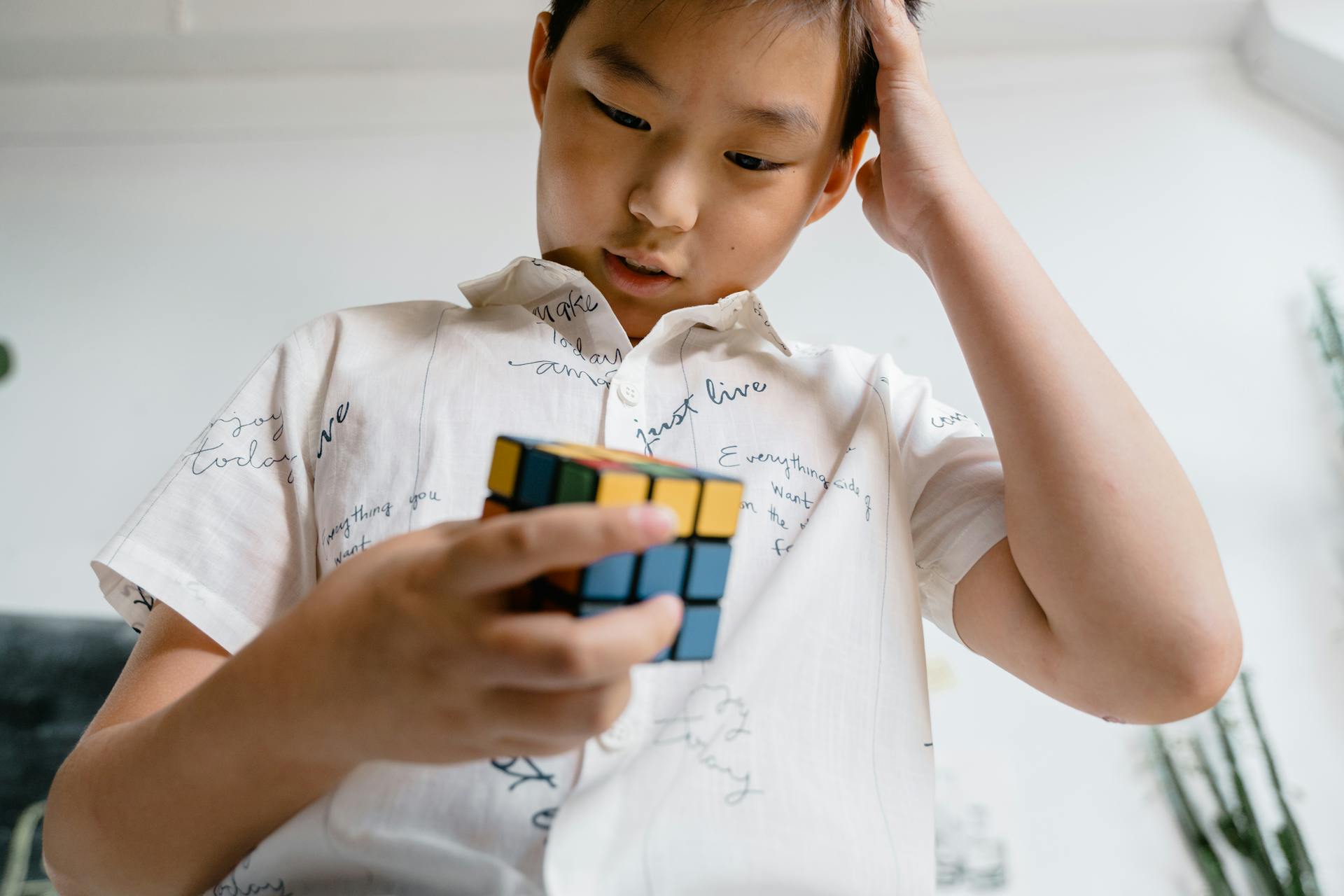 Bermain rubik