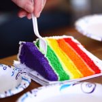 Membuat rainbow cake